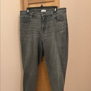 Loft Universal Thread Women's Straight Leg Jeans in Charcoal